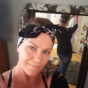 Meet your Posher, Kimberly